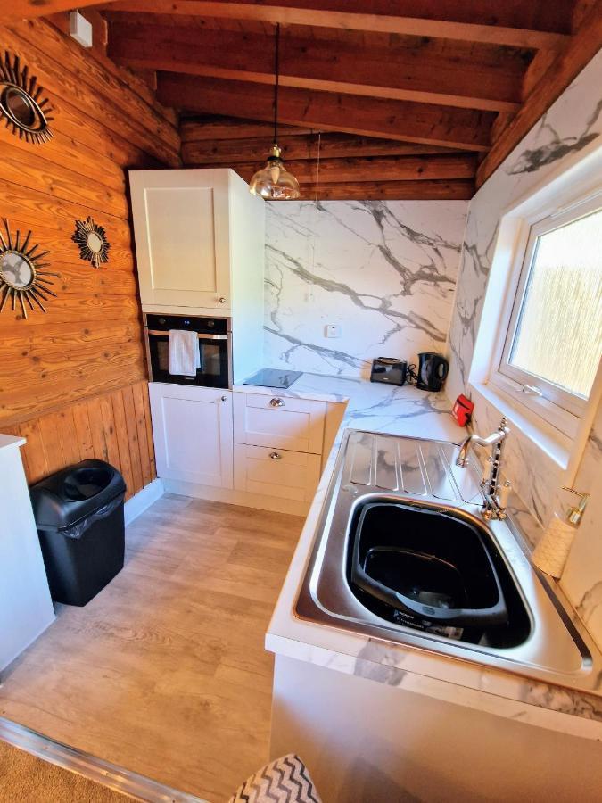 Balnald Kaoglen Squirrel Drey-Hot Tub-Pet Friendly-Perthヴィラ エクステリア 写真